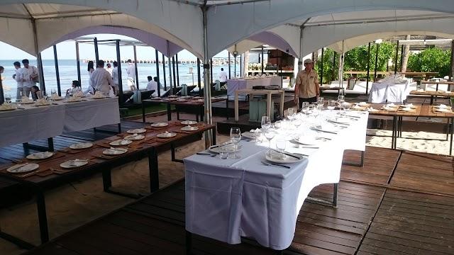 Oceanside beach club & restaurant